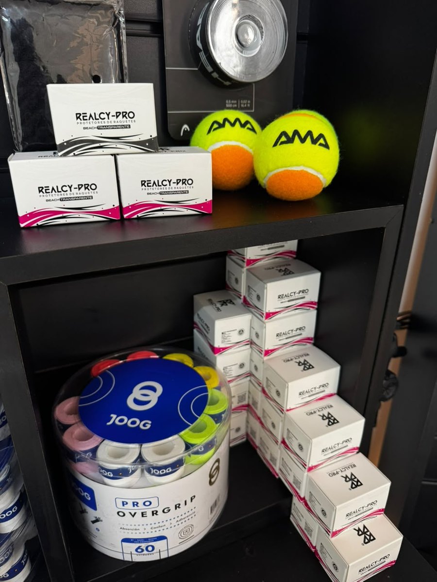 Acessórios BT Sports: overgrips, protetores de raquete e bolas de beach tennis